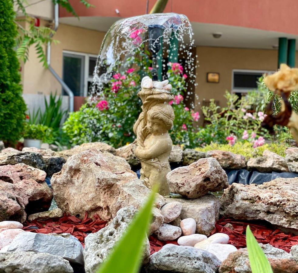 Vamabel House Bed & Breakfast Vama Veche Dış mekan fotoğraf
